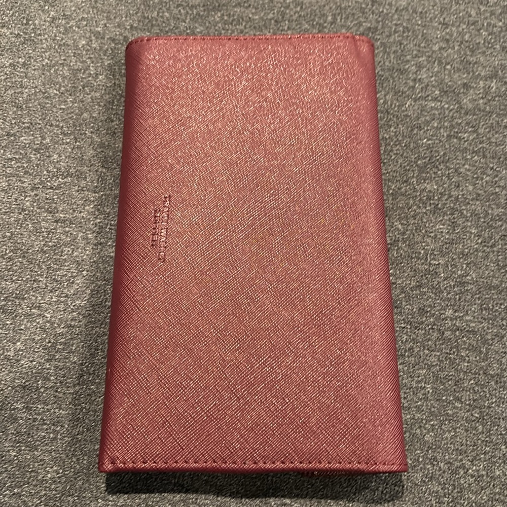 Travel Wallet - Picture 2 of 4